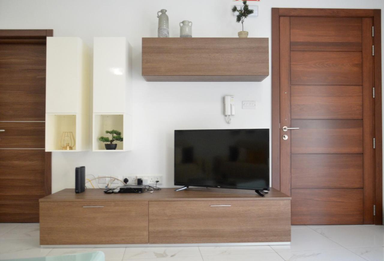 Lorenza Letting Apartment مرسلوك المظهر الخارجي الصورة