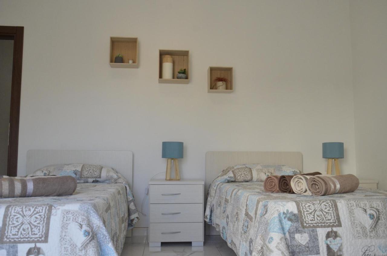 Lorenza Letting Apartment مرسلوك المظهر الخارجي الصورة