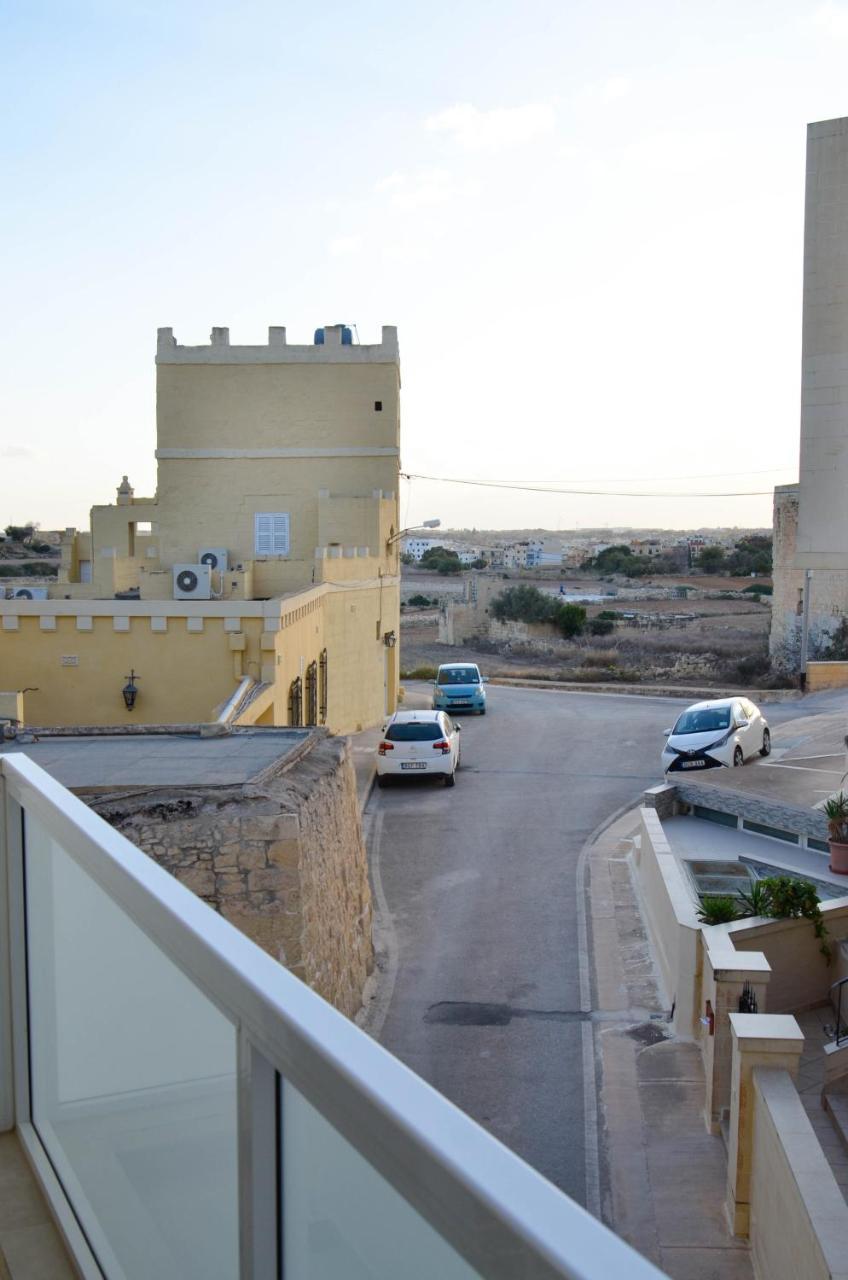 Lorenza Letting Apartment مرسلوك المظهر الخارجي الصورة